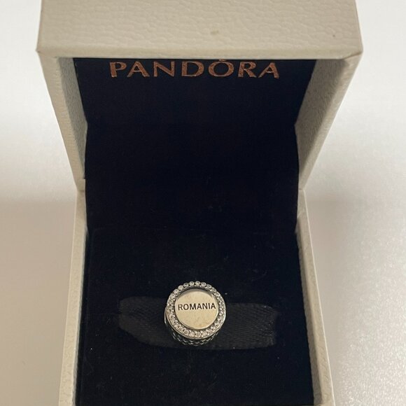 Pandora Romania Flag Exclusive Charm Bead - Picture 4 of 5